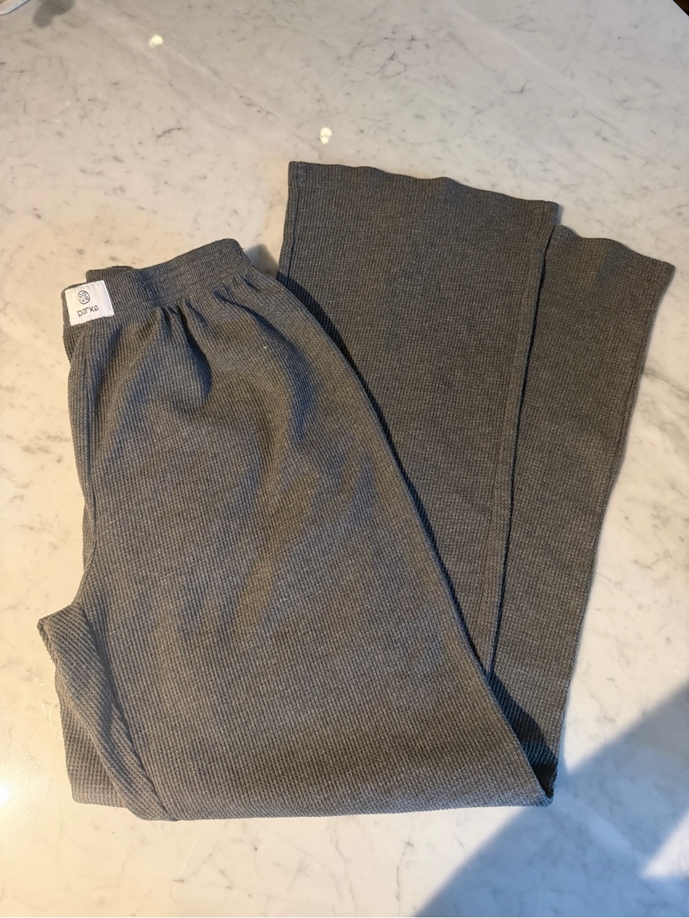 Wide Leg Ribbed Pants in Gray - Unbranded